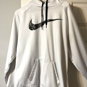 white mens nike hoodie